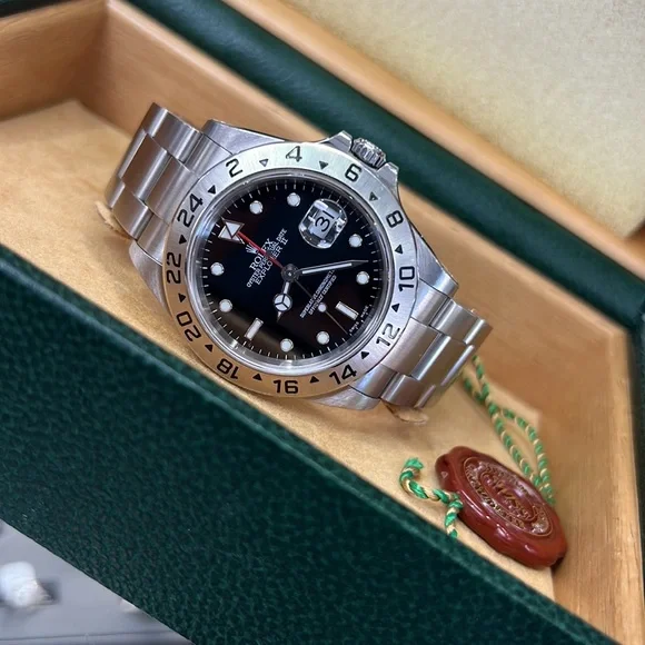 ❌SOLD❌ PRICE FIRM ✅ Rolex Explorer II Ref 16570 Full Set 2003 - Picture 2 of 16